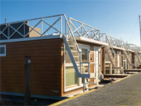 Houseboat met dakterras